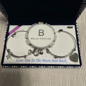 NWT Bella Perlina Silver expandable Bracelets love you to the moon and back